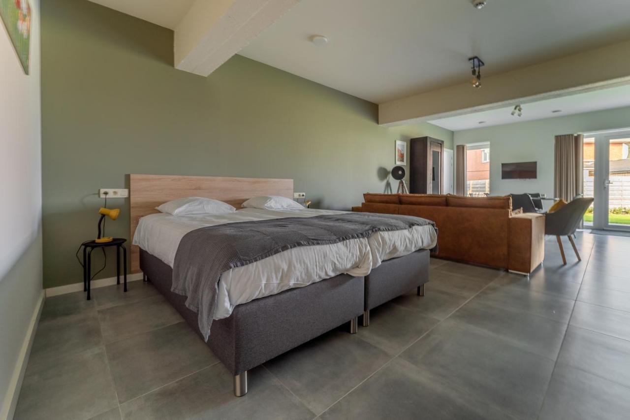 De Hoog Velden vakantiewoning NeerNeerpelt Buitenkant foto